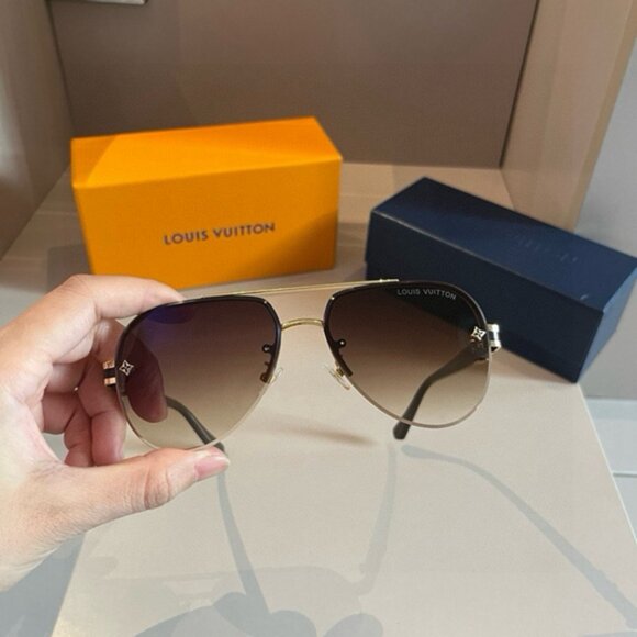 Louis Vuitton Gold Metal Frame Brown Sunglasses - Picture 4 of 7